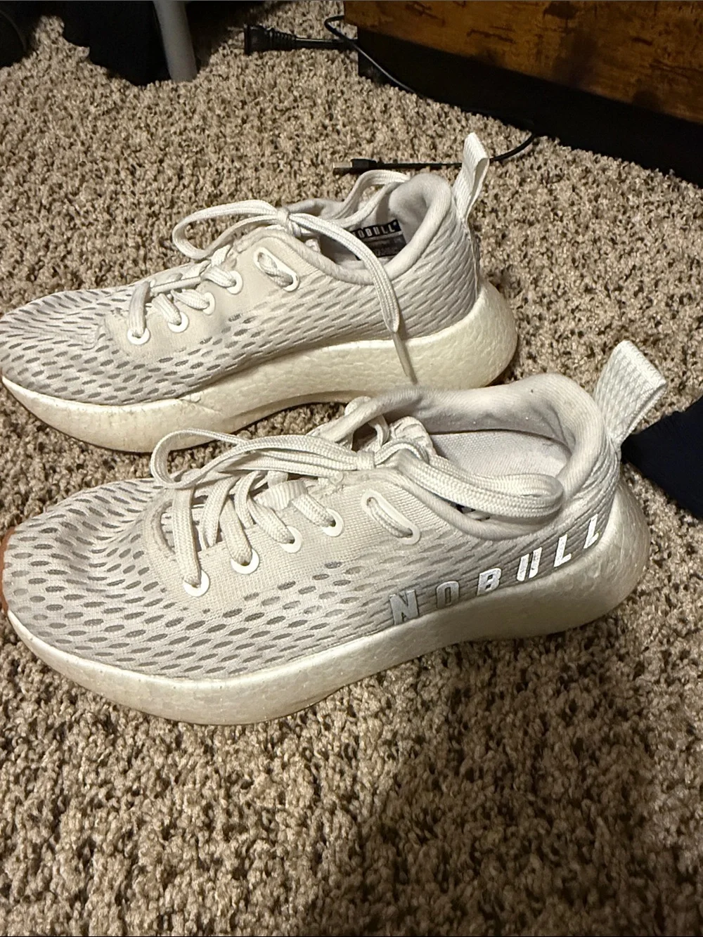 NOBULL White Knit Training Sneakers Athletic Shoes Women size 6